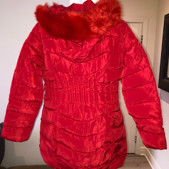 Womens wintercoat - Picture 2 of 2